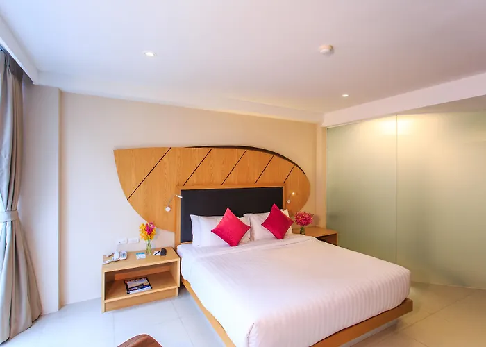 Icon Sukhumvit 2 Hotel