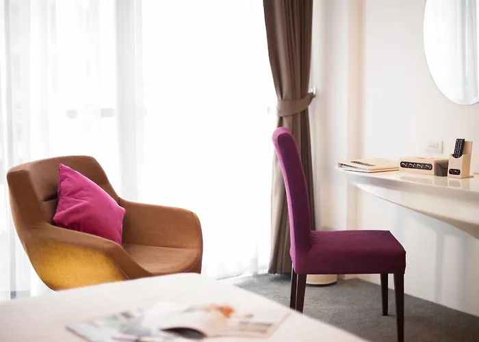 Icon Sukhumvit 2 Hotel
