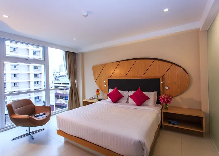 Icon Sukhumvit 2 Hotel