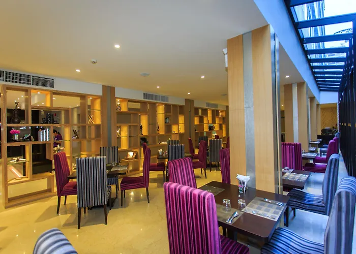 Hotel Icon Sukhumvit 2 4*