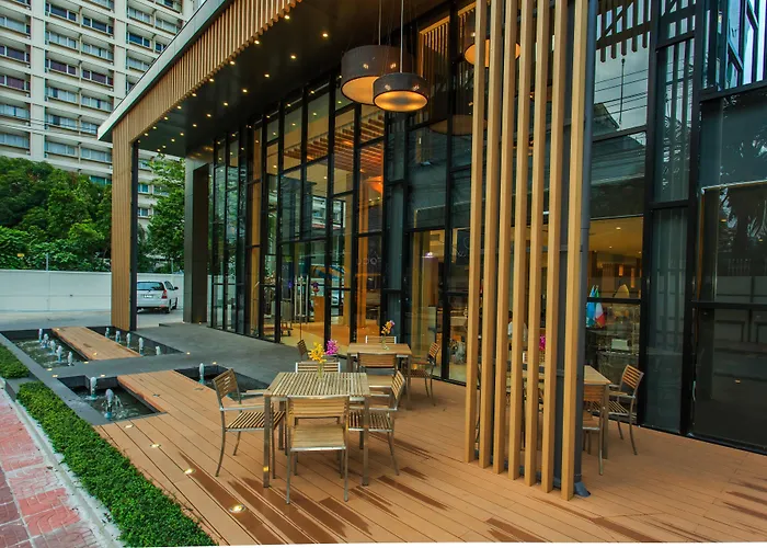 Hotel Icon Sukhumvit 2 4*