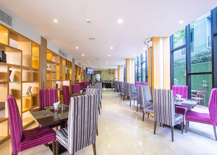 Icon Sukhumvit 2 4*